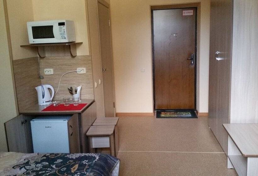 여관 Gostiniy Dom Zheleznogorskiy