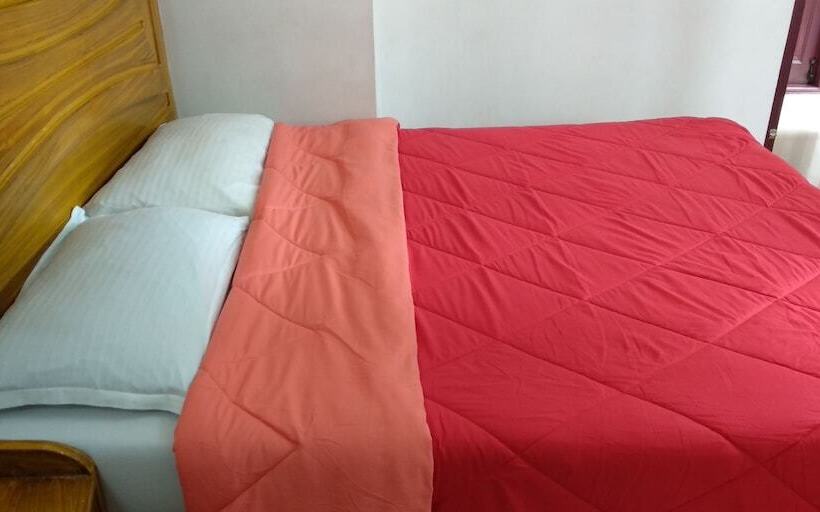 فندق Aminas Cottage