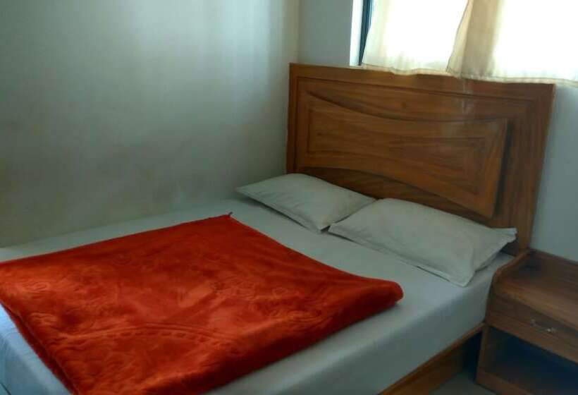 فندق Aminas Cottage