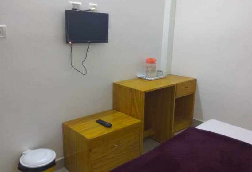 فندق Aminas Cottage