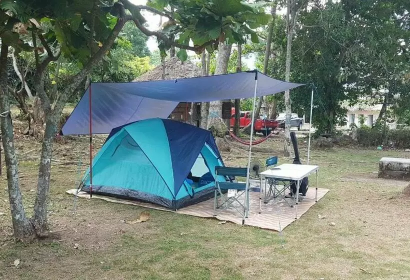 هتل Bay Yard Hut