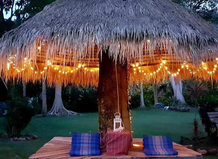 هتل Bay Yard Hut