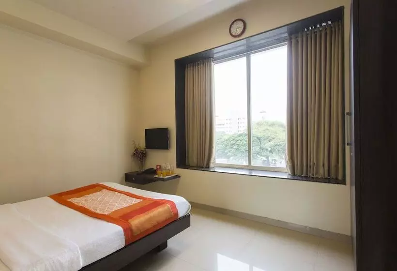 ホテル Bhagyashree Executive By Oyo Rooms
