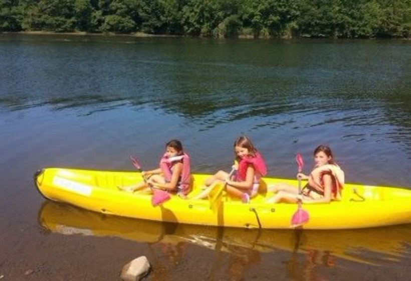 فندق Camping Du Lac