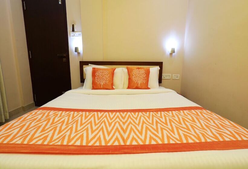 هتل Innate Inn By Oyo Rooms