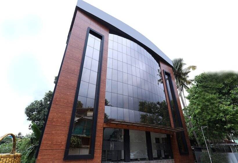 هتل Innate Inn By Oyo Rooms