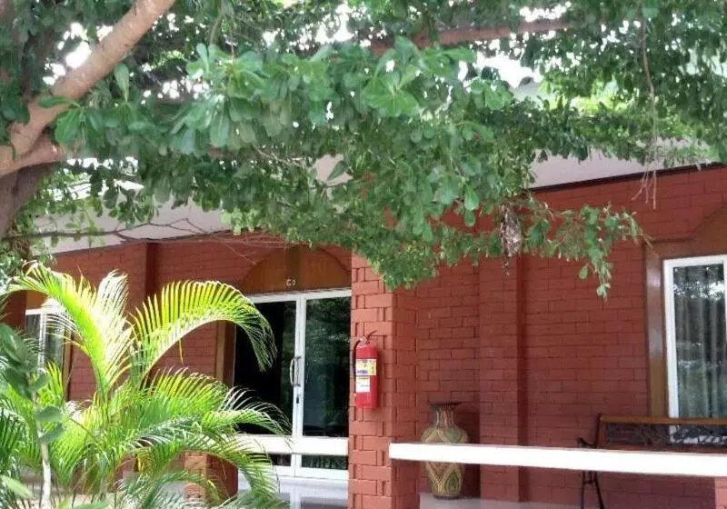 Hotelli Lomdao Resort