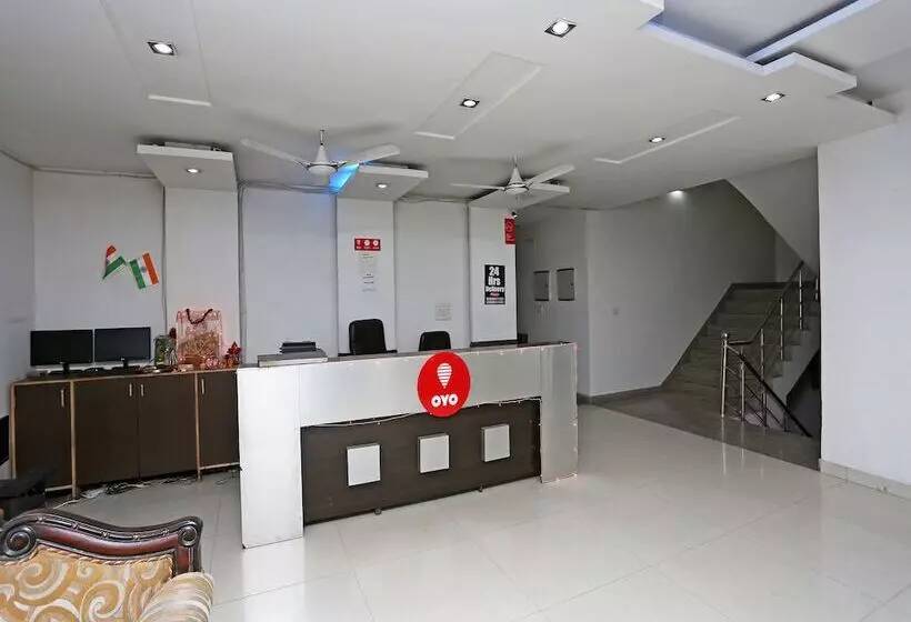 ホテル Lotus Park Gurgaon