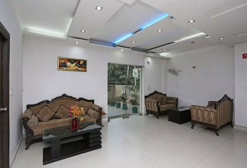 ホテル Lotus Park Gurgaon