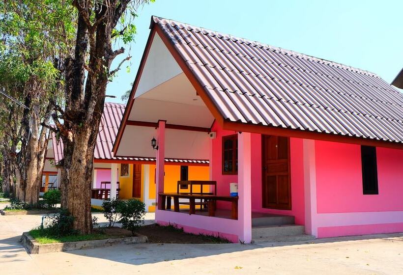 Szálloda Meena Garden Resort