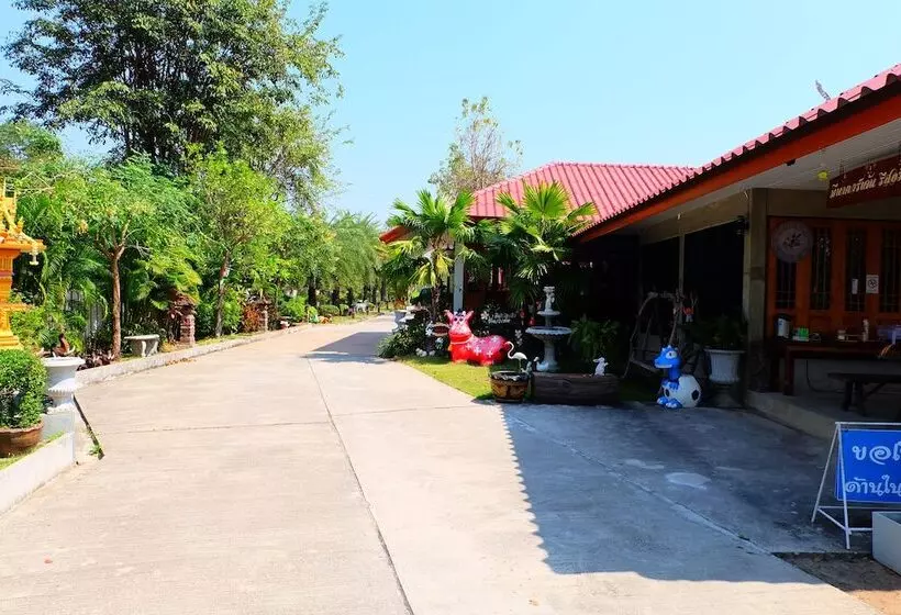 ホテル Meena Garden Resort