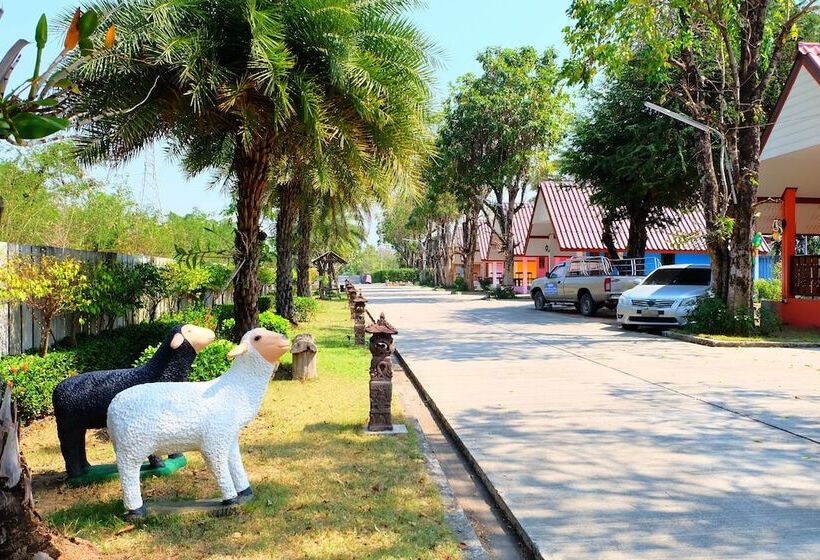 Szálloda Meena Garden Resort