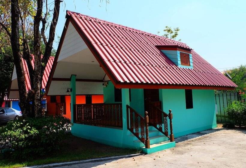 Szálloda Meena Garden Resort