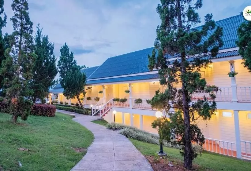 ホテル Phukaew Resort & Adventure Park