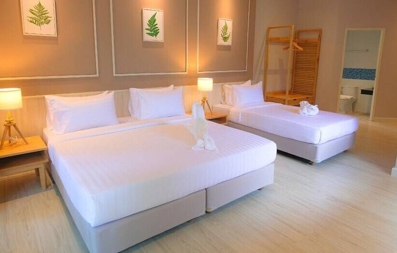 בית מלון כפרי Phukaew Resort & Adventure Park