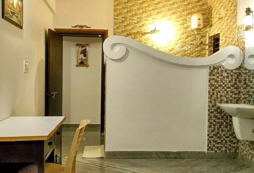 Hotelli Siolim Holiday Apartments