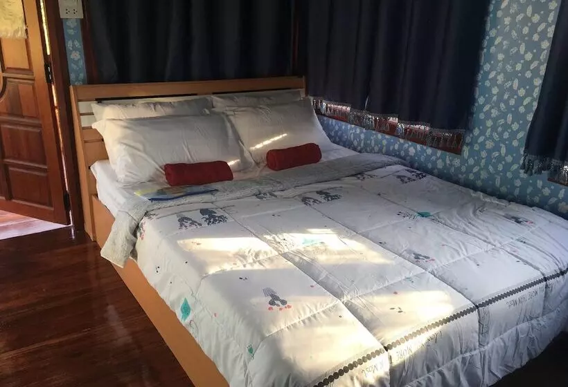 ホテル Songphu Homestay