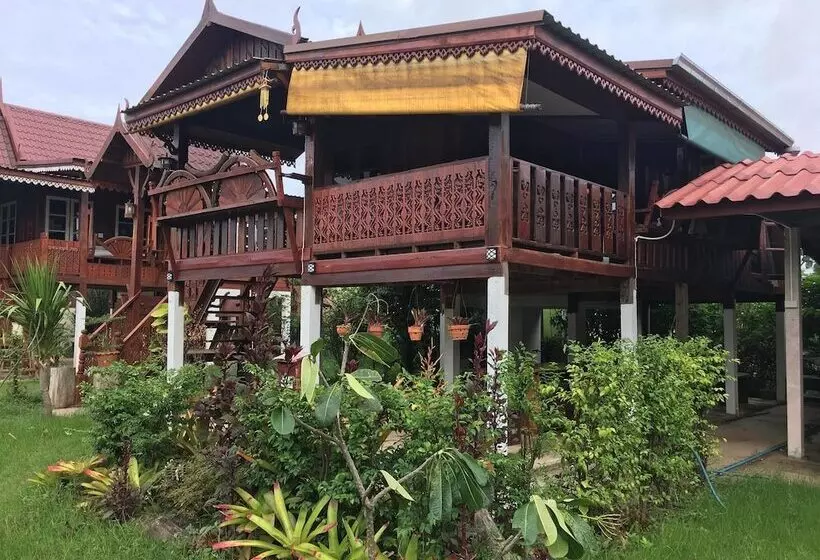 ホテル Songphu Homestay