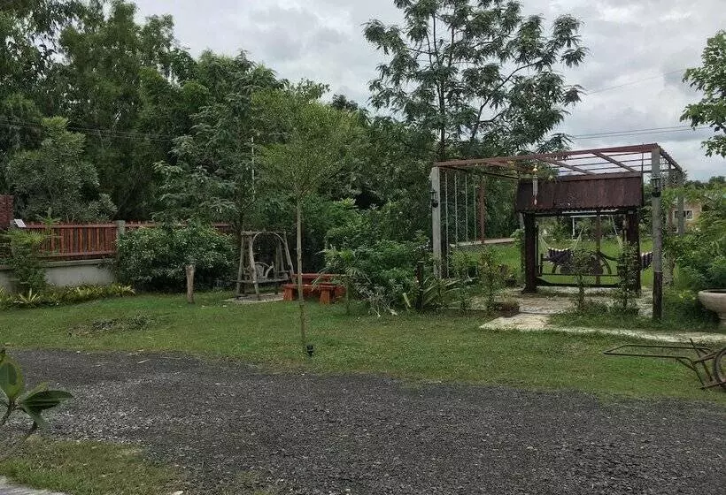 ホテル Songphu Homestay