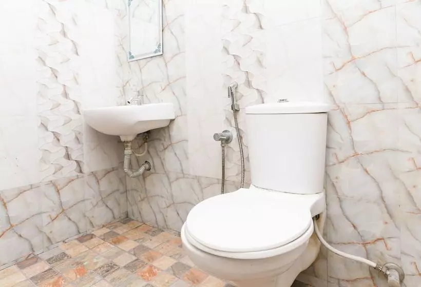 Hotelli Treebo Malabar Plaza Inn