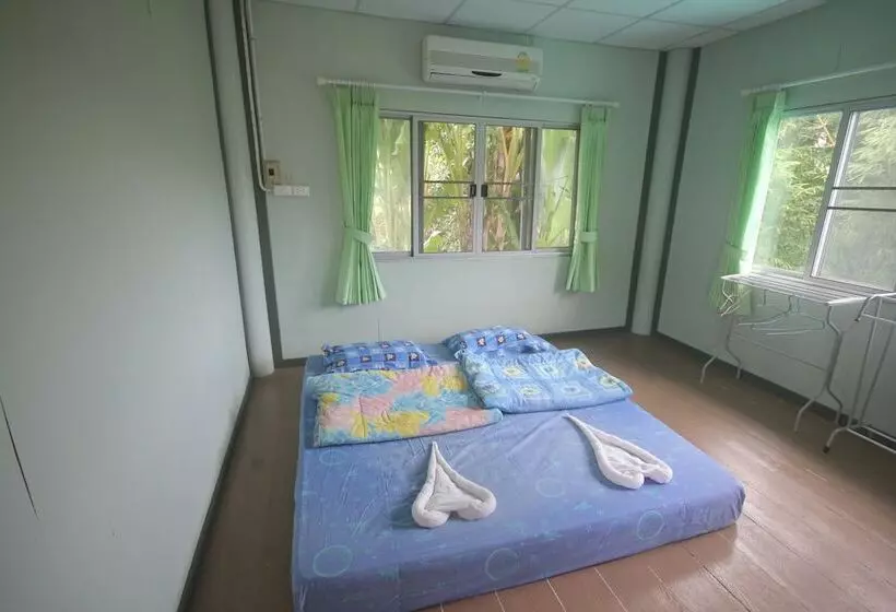 ペンション Ban Muang Pon Home Stay