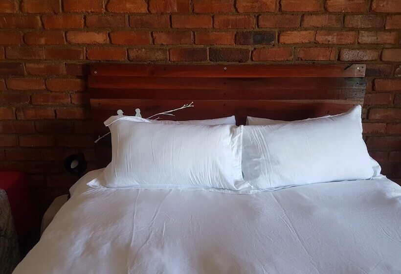 Majatalo Elandsrus Oornag