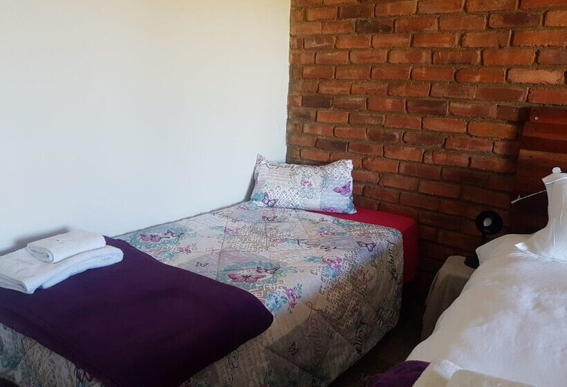 Majatalo Elandsrus Oornag