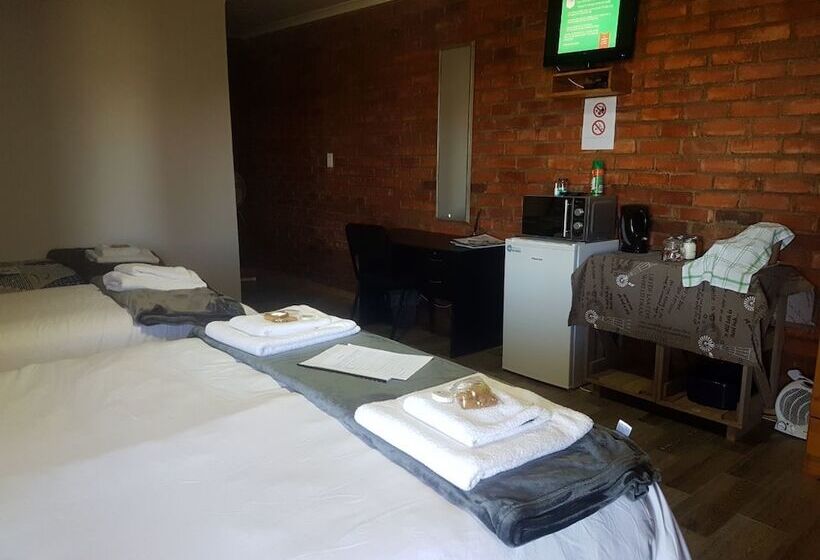 Majatalo Elandsrus Oornag