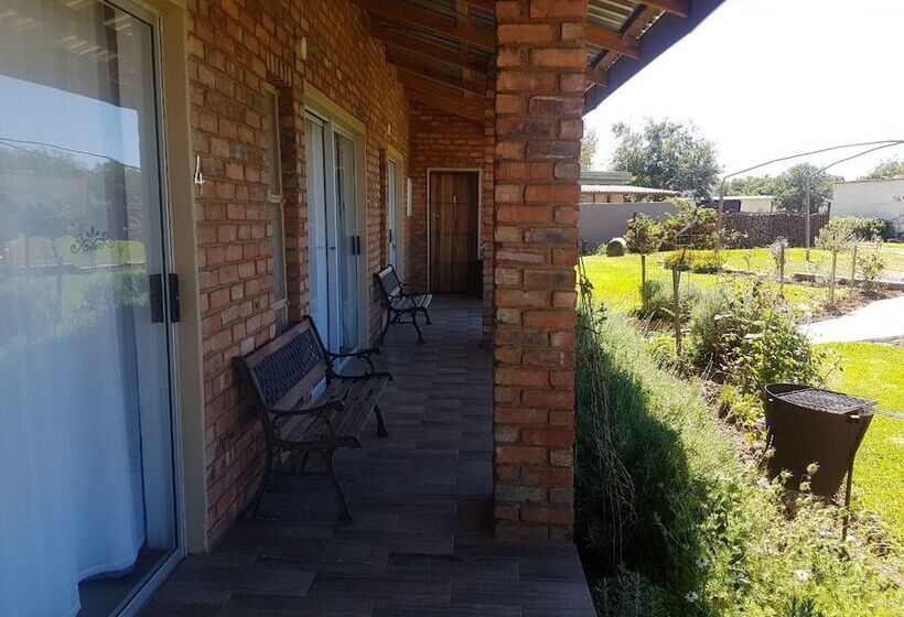 Majatalo Elandsrus Oornag