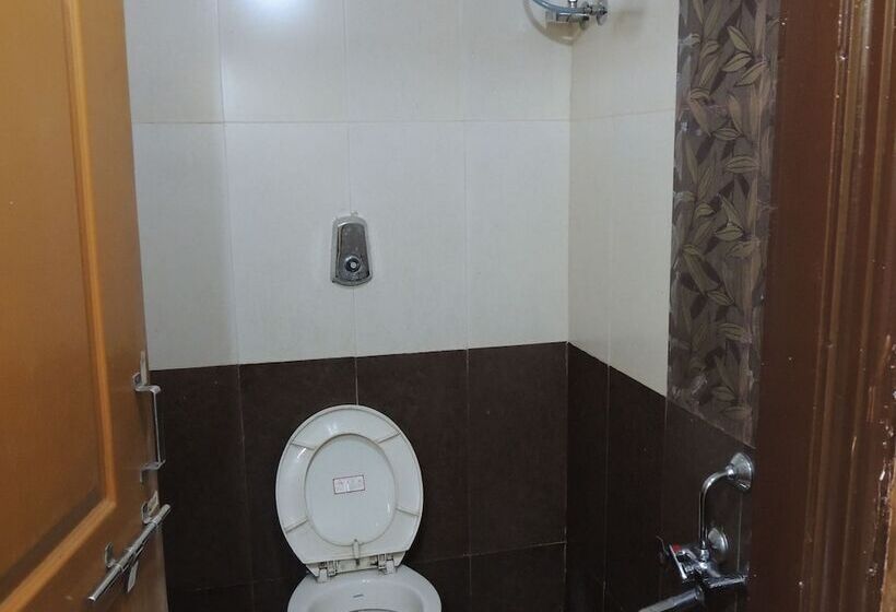 Pensjonat Mysa   Dandeli Lodge