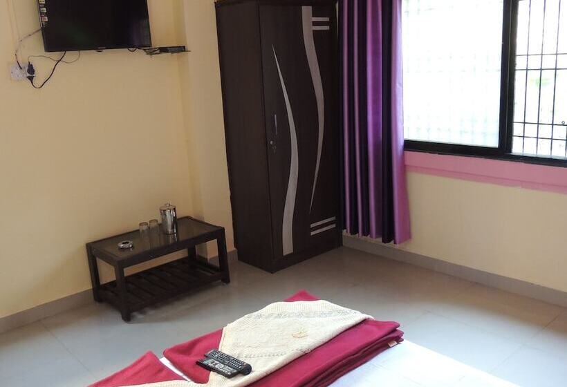 Pensjonat Mysa   Dandeli Lodge