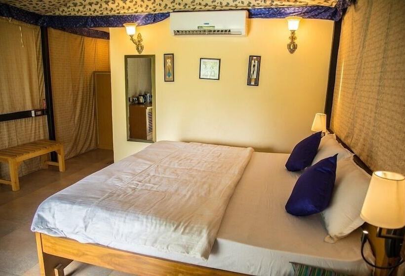 Resort Nature Trails Kundalika, Kolad