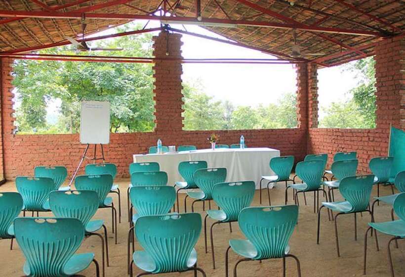 Resort Nature Trails Kundalika, Kolad