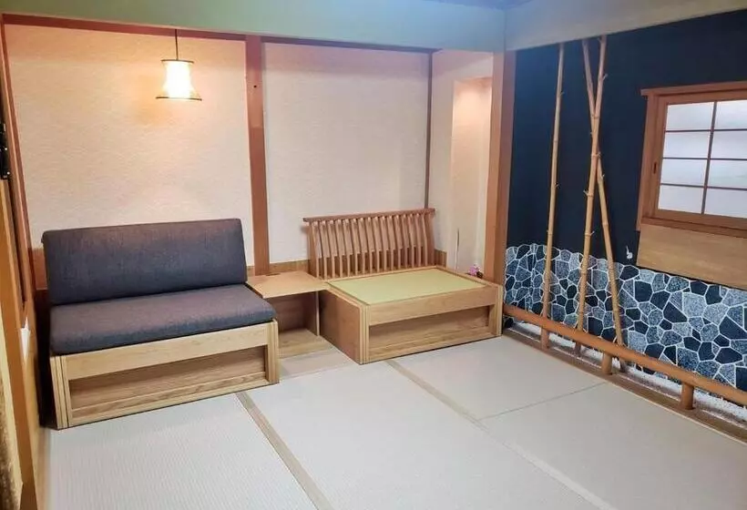 Shiroyama Ryokan