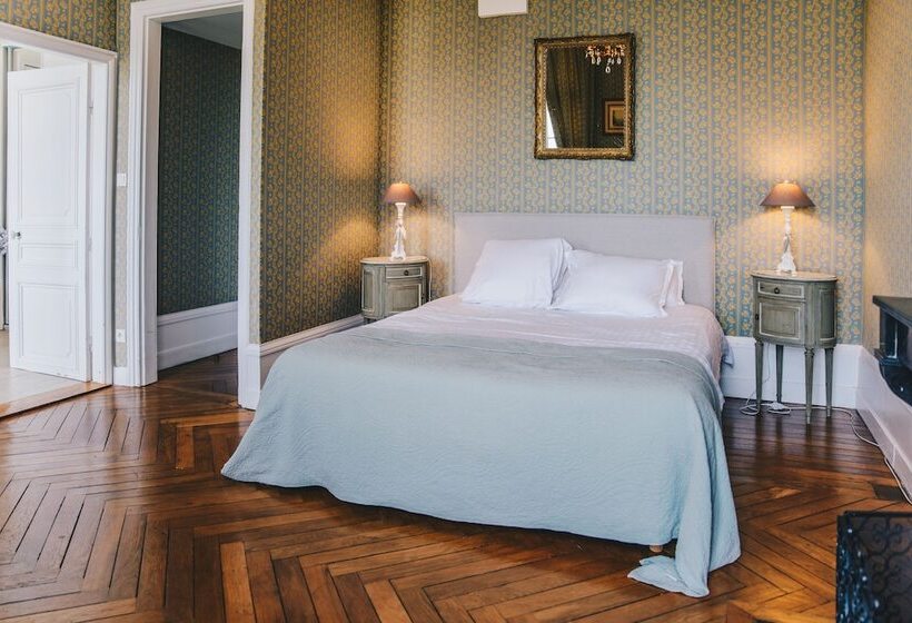 مبيت وإفطار Chambres D Hôtes Château Du Landin