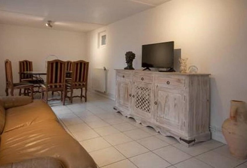 مبيت وإفطار Chambres D Hôtes Château Du Landin