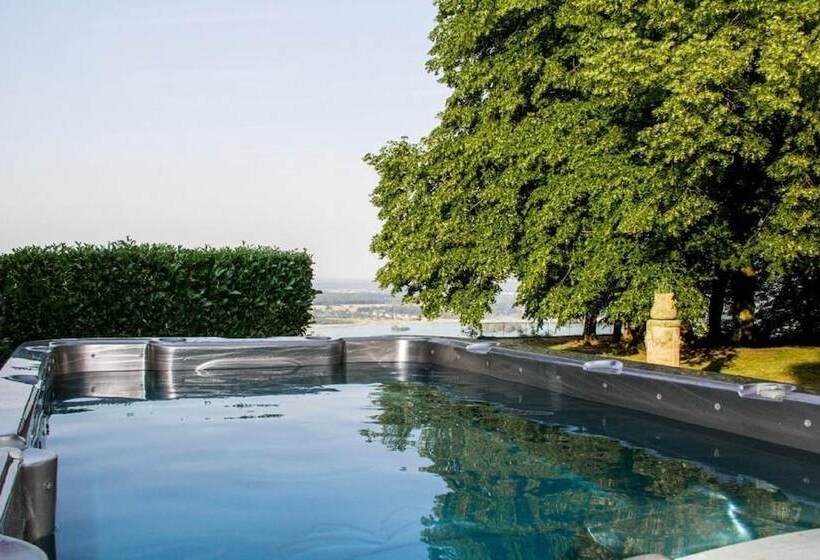 مبيت وإفطار Chambres D Hôtes Château Du Landin