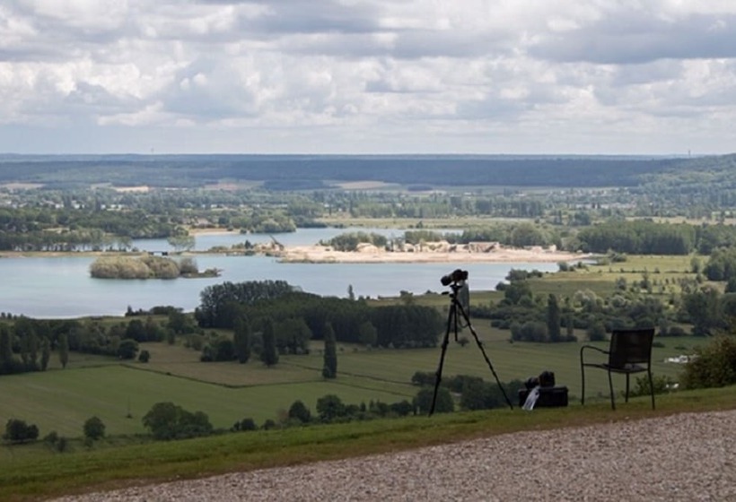 مبيت وإفطار Chambres D Hôtes Château Du Landin