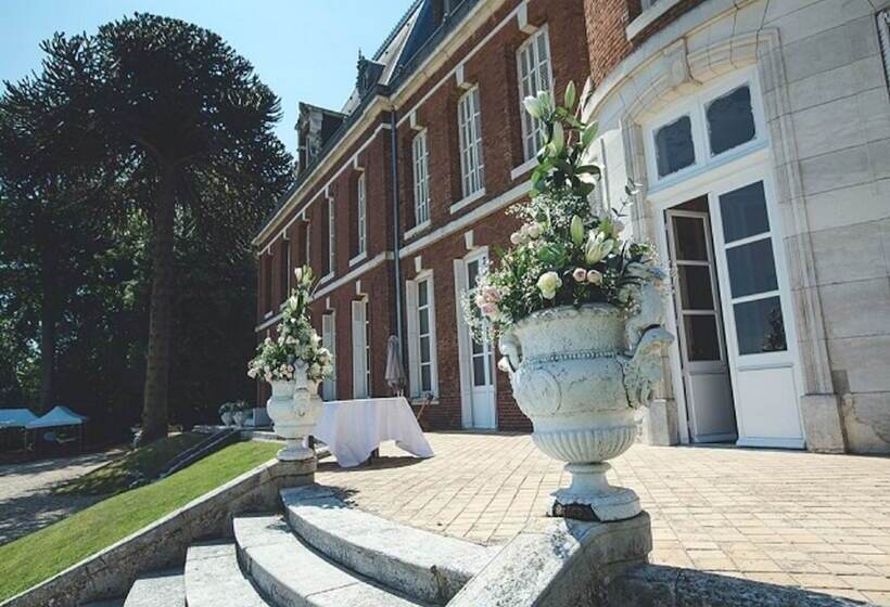 مبيت وإفطار Chambres D Hôtes Château Du Landin