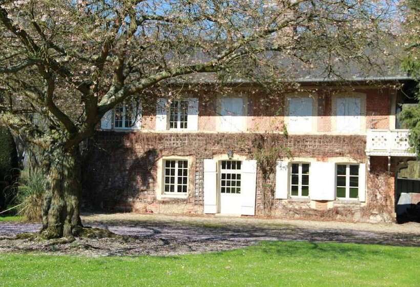 مبيت وإفطار Chambres D Hôtes Château Du Landin