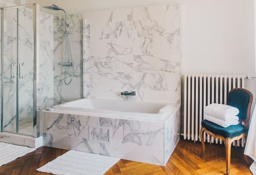 مبيت وإفطار Chambres D Hôtes Château Du Landin