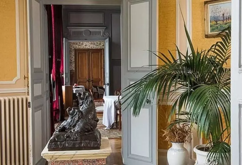 Aamiaismajoitus (B&B) Chambres D Hôtes Château Du Landin