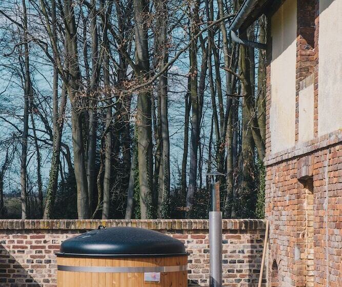 مبيت وإفطار Chambres D Hôtes Château Du Landin