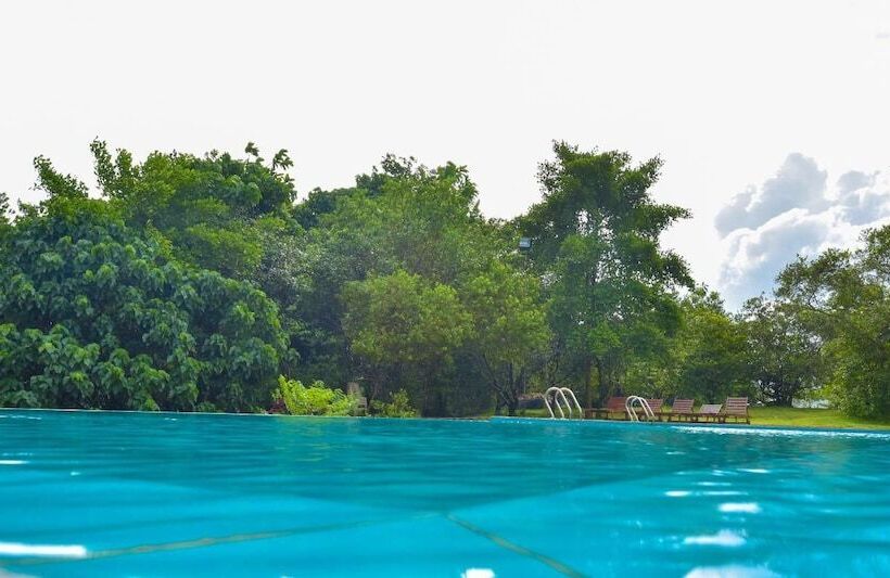 בית מלון כפרי Bogala Village Eco Resort