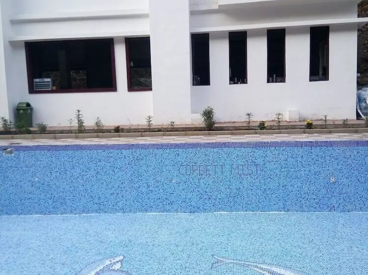 ホテル Corbett Mist Resort