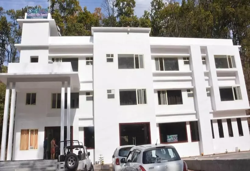 ホテル Corbett Mist Resort