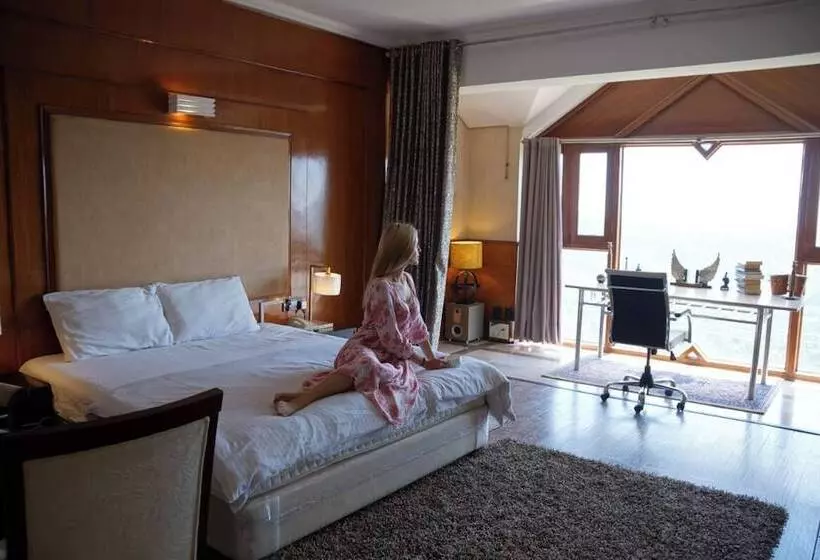 Hotelli Dunn Perk Manor