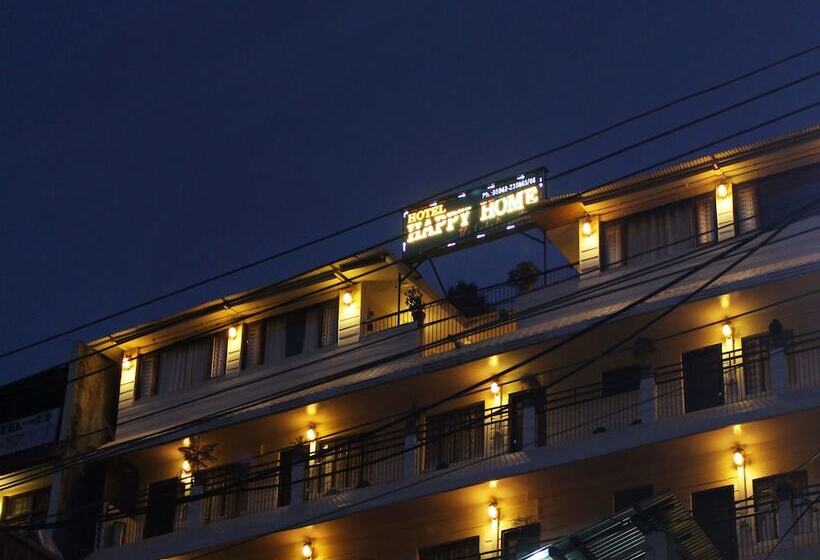 ホテル Happy Home By Oyo