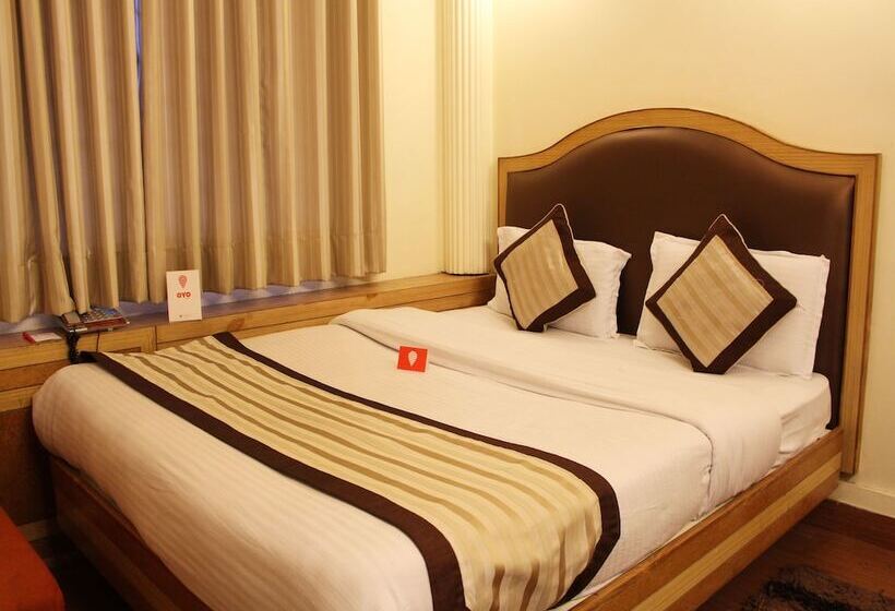 ホテル Happy Home By Oyo