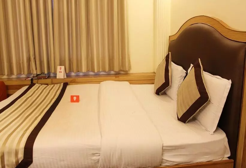 ホテル Happy Home By Oyo